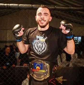 Antonio Louca, instructor